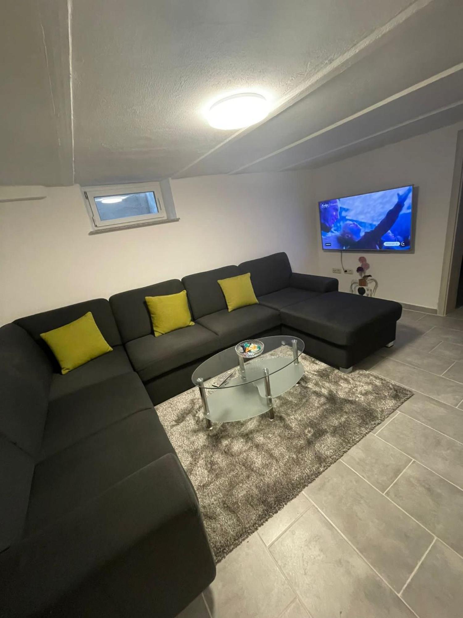 Homestay Gemuetliches Und Schoenes Keller Geschoss K1